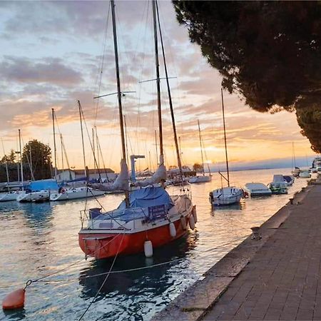 Solegardarelax - Peschiera Del Garda Apartment Ngoại thất bức ảnh