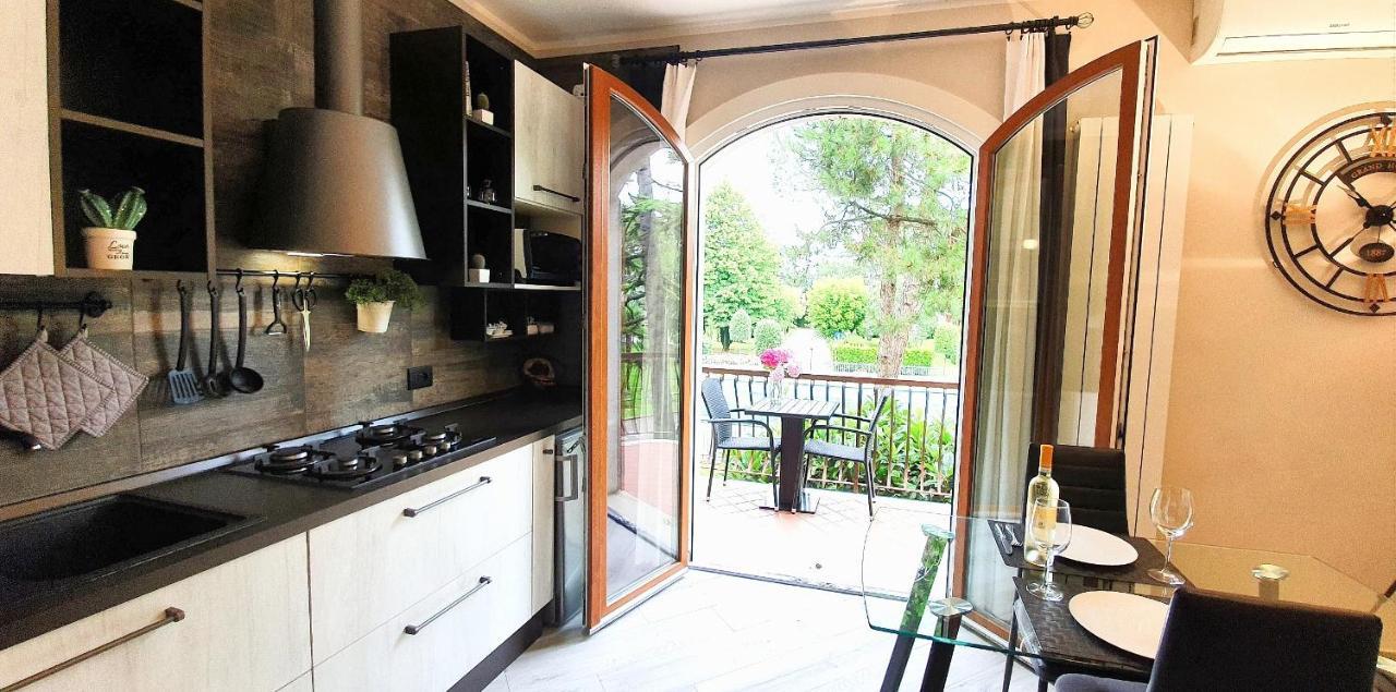 Solegardarelax - Peschiera Del Garda Apartment Ngoại thất bức ảnh