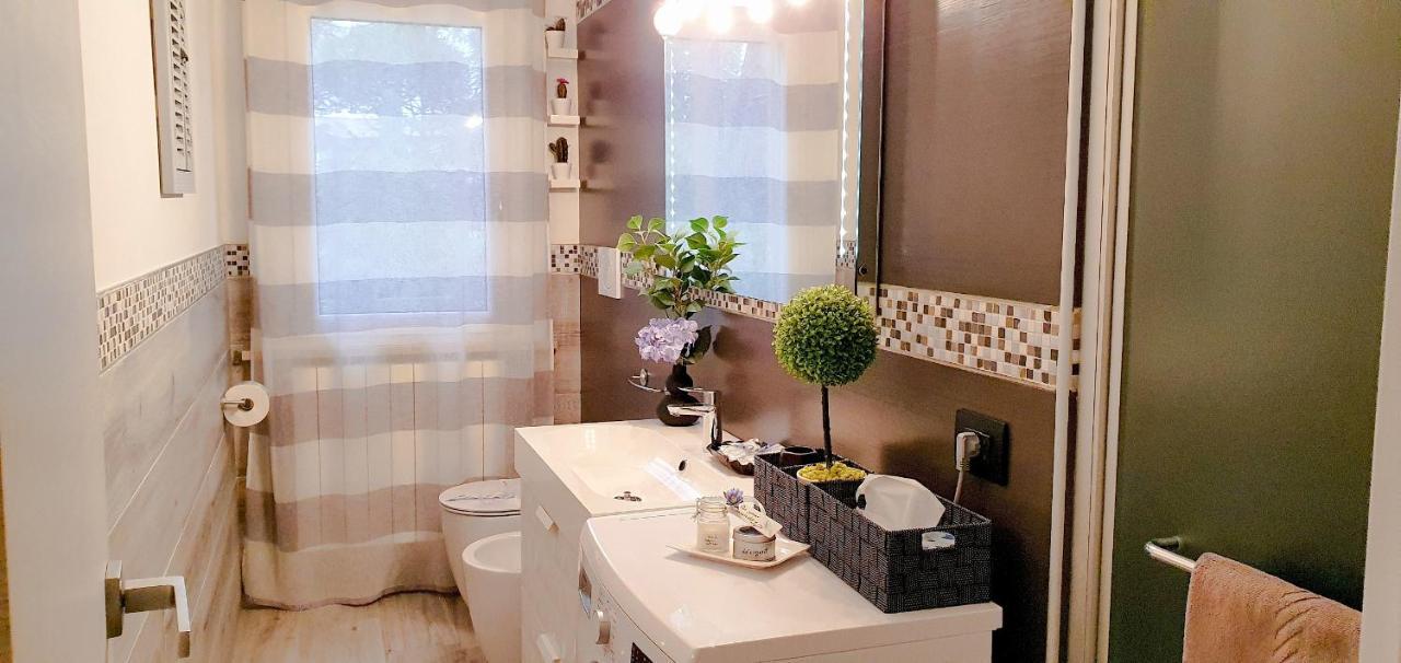 Solegardarelax - Peschiera Del Garda Apartment Ngoại thất bức ảnh