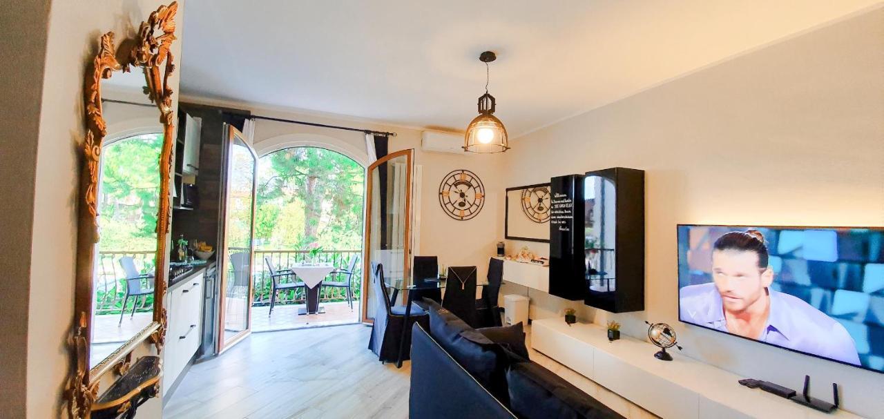 Solegardarelax - Peschiera Del Garda Apartment Ngoại thất bức ảnh